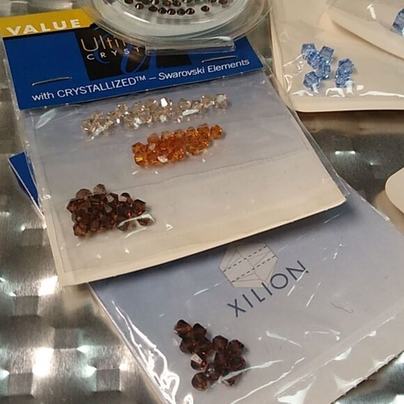 Jolee's Boutique Gemstone Embellishments Jewelry Artists - Picture 2 of 6